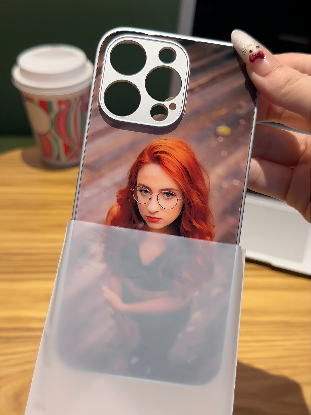 Forever Yours Photo Case: Personalized with Your Special Moment – A Heartfelt Present