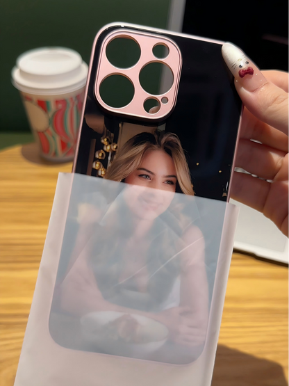 Your Memories in Hand: Bespoke Photo Case – The Perfect Custom Gift