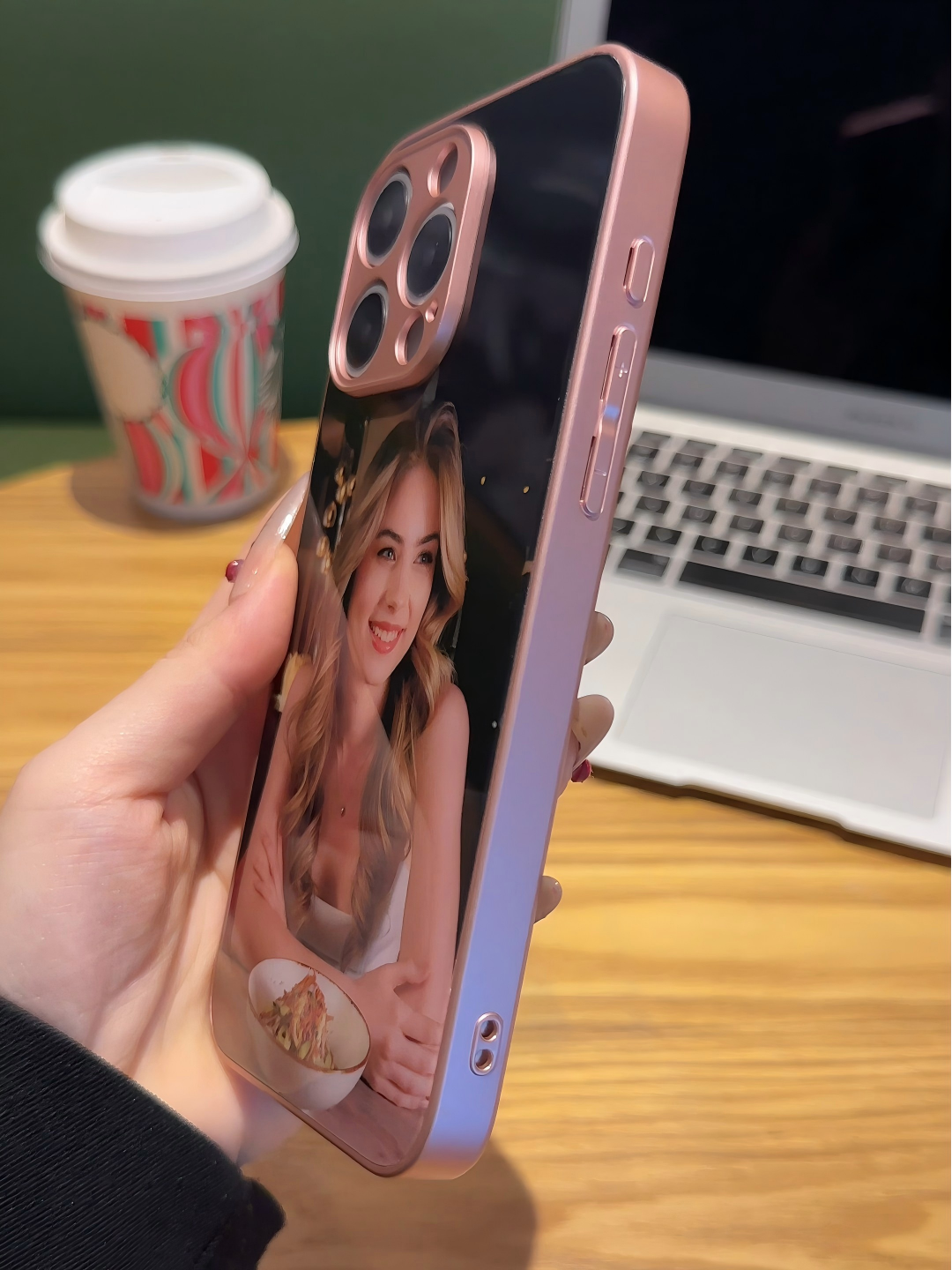 Forever Yours Photo Case: Personalized with Your Special Moment – A Heartfelt Present