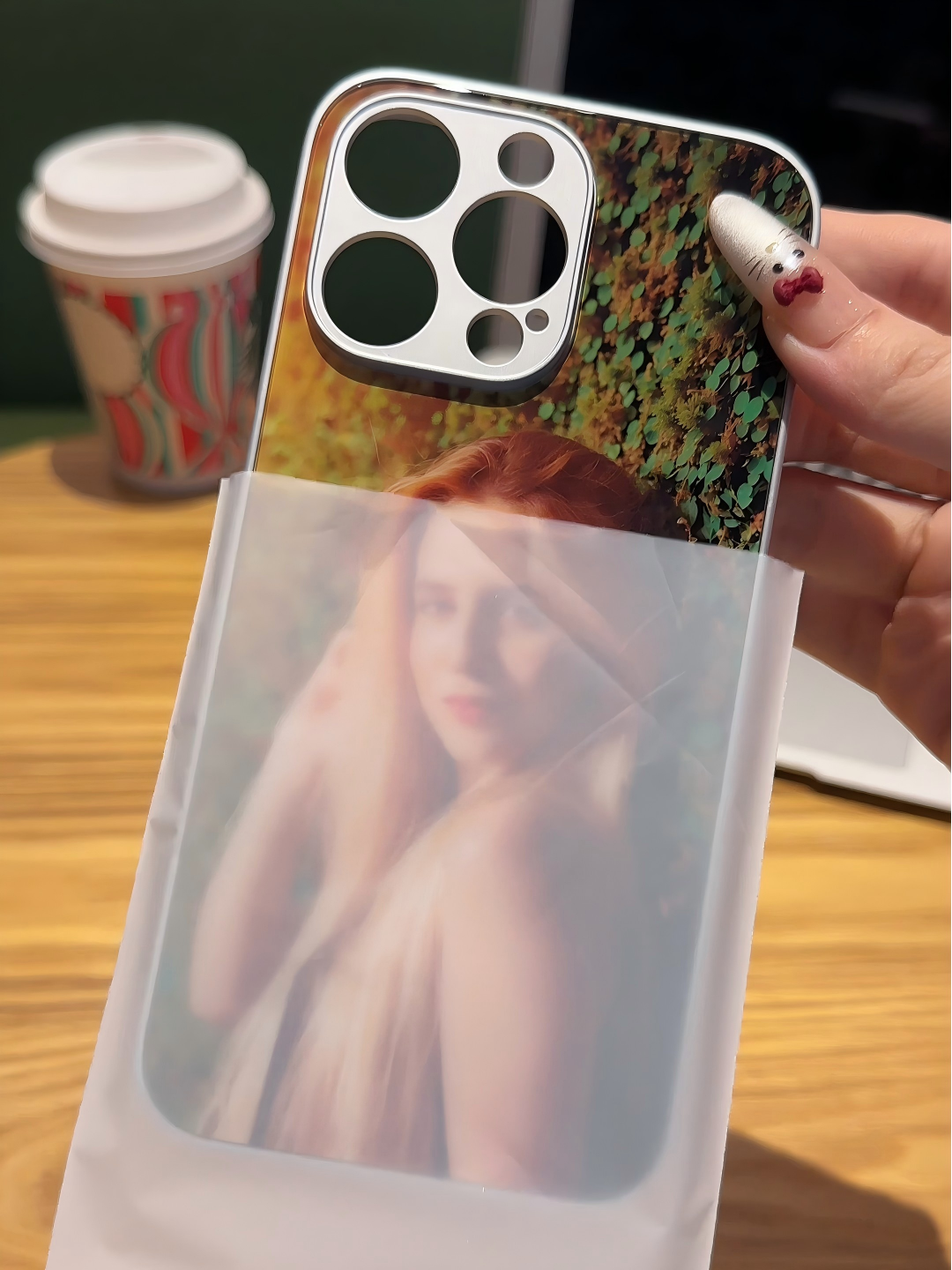 Forever Yours Photo Case: Personalized with Your Special Moment – A Heartfelt Present