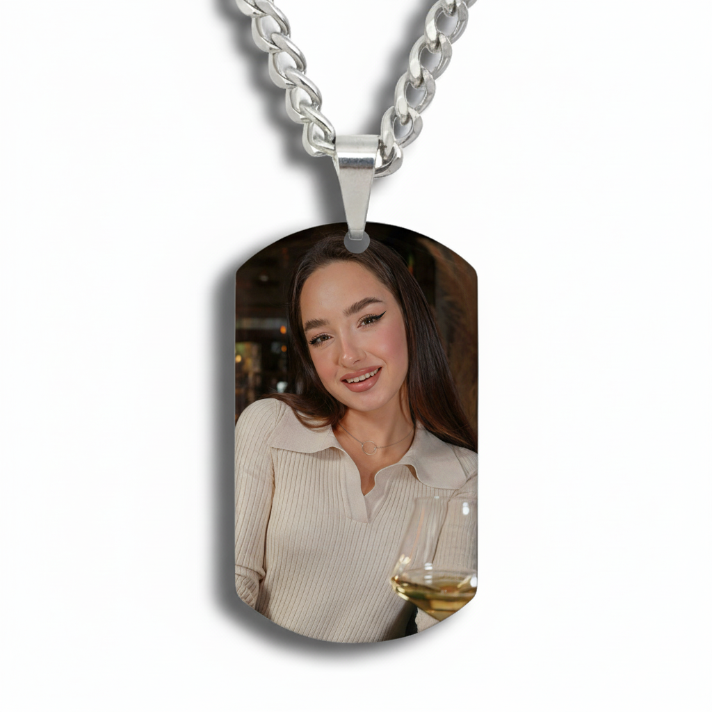 Unique & Heartfelt: Personalized Photo Tag Necklace, Truly the Best Gift